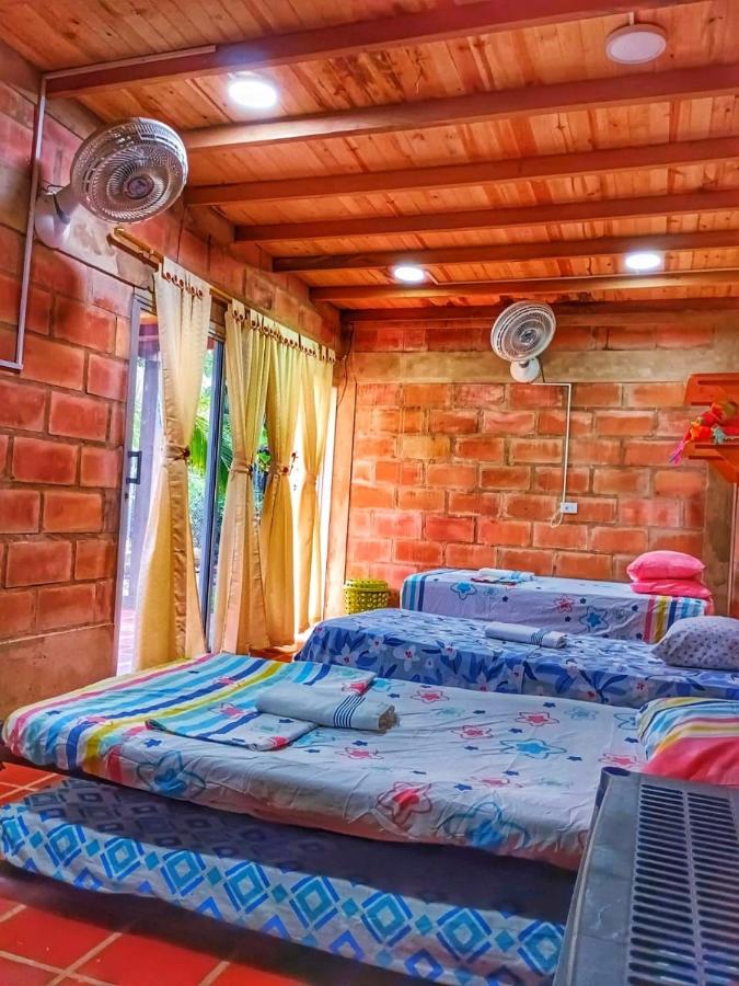 Vierbettzimmer mit eigenem Bad