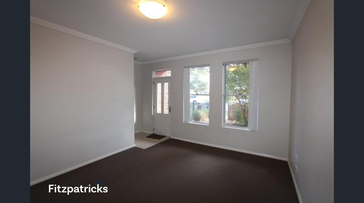 City Townhouse Escape 4 - B&B Wagga Wagga