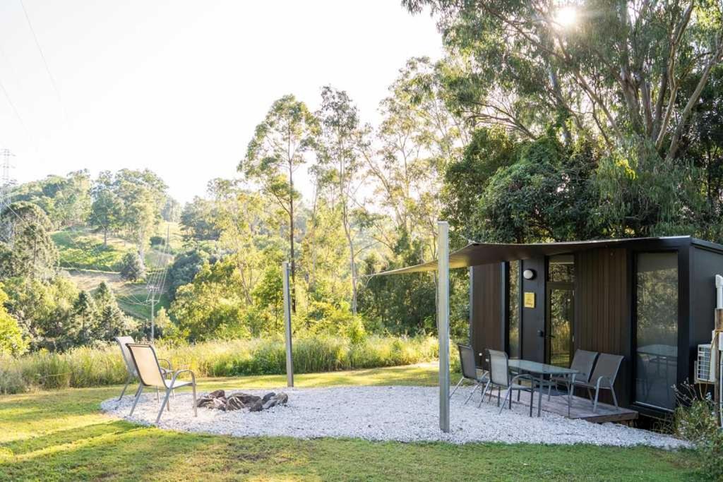 Hill Creek Tiny House 4 by Tiny Away - B&B