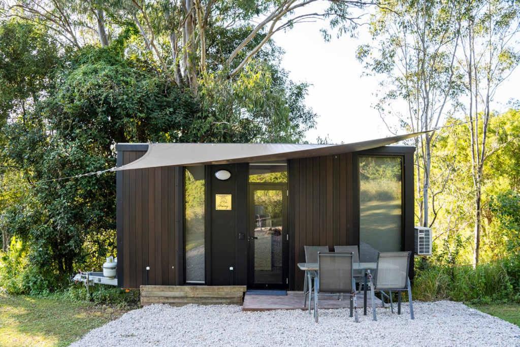 Hill Creek Tiny House 4 by Tiny Away - B&B Perwillowen