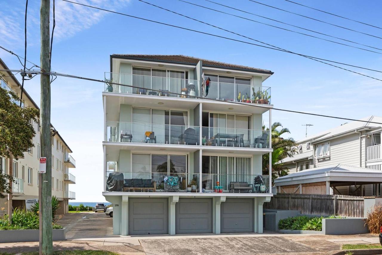 Beachfront Bliss Where Sea Breeze Meets Style - B&B