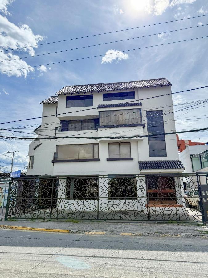 Mustard Apartment -Centrally located in Cuenca - B&B Cuenca