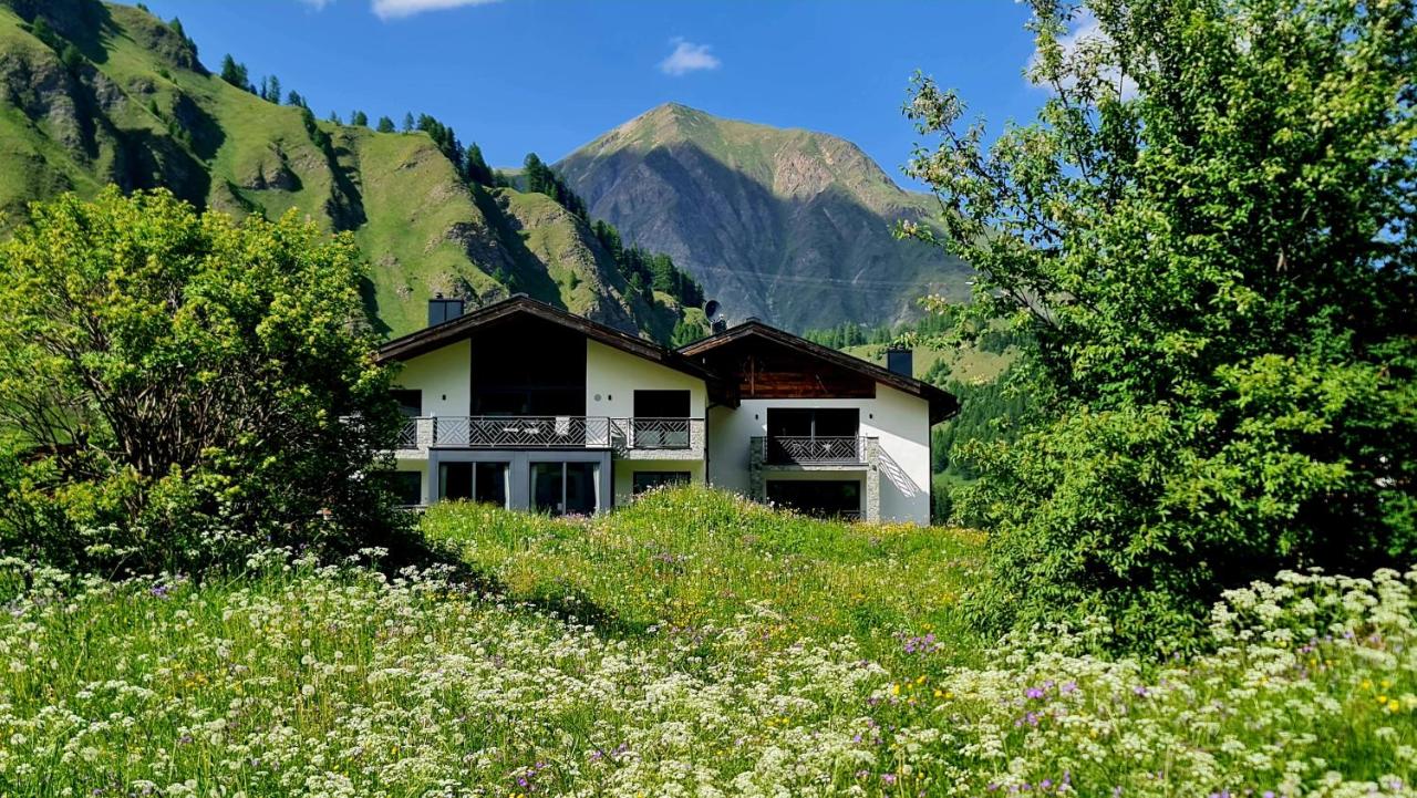 Engadin Lodge PREMIUM & PRIVATE - Chambres d’hôtes Samnaun