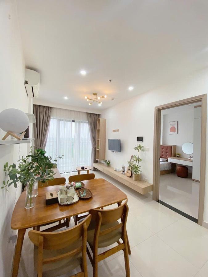 Two-Bedroom Deluxe Apartment with Garden View