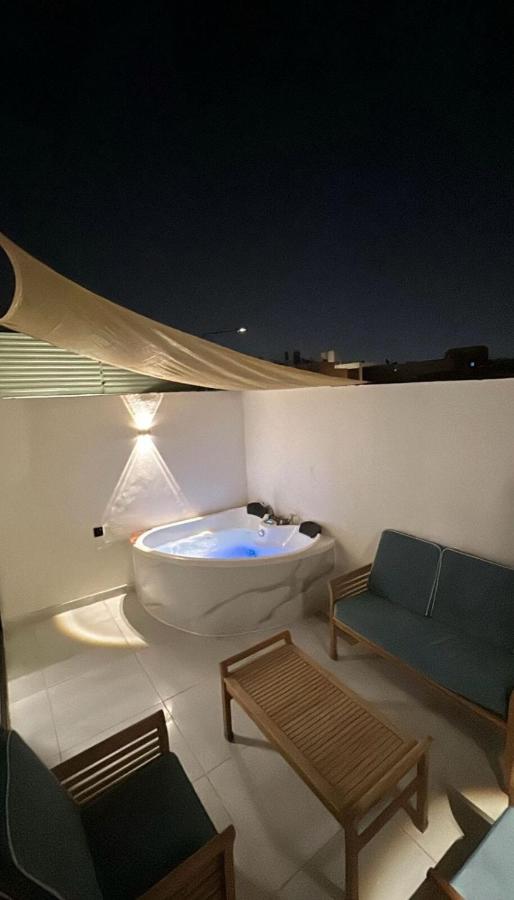 استوديو فاخر بجاكوزي - Ferienwohnung Riad