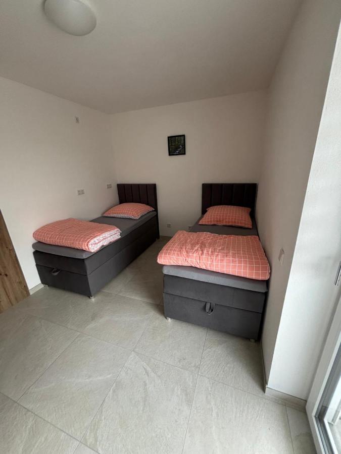 Habitación Doble con baño privado - 2 camas