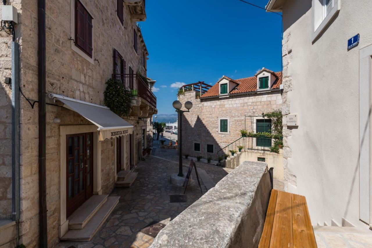 Apartment mit Terrasse