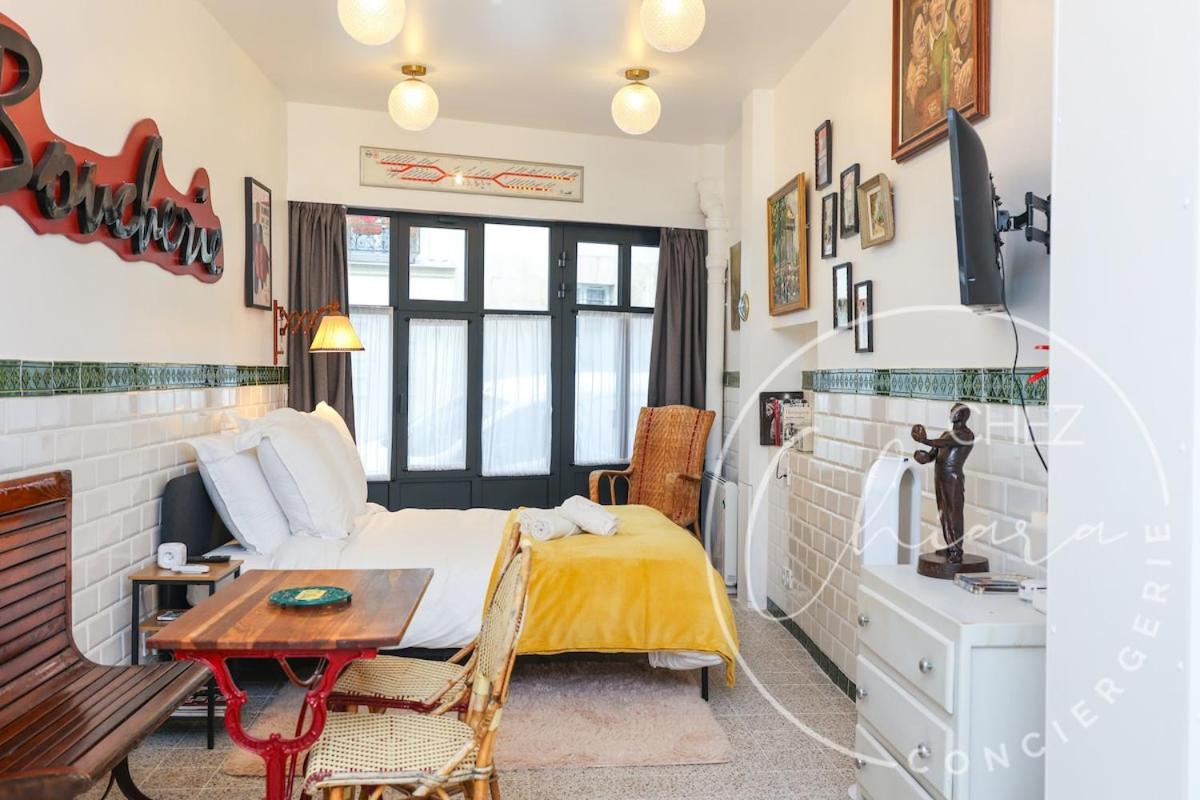 Paris Retro Bistro Escape Authentic & Cozy - Chambres d’hôtes Paris