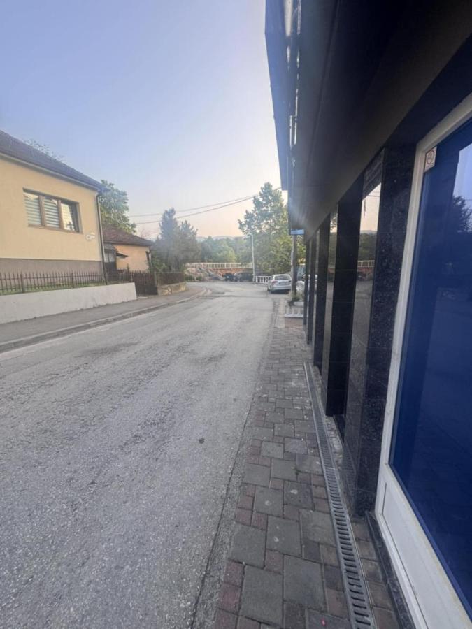 Apartman Booem - B&B Bihać