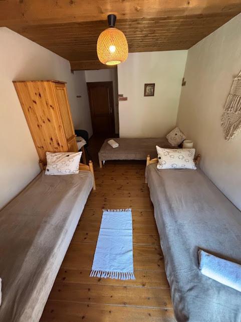 Basic Triple Room
