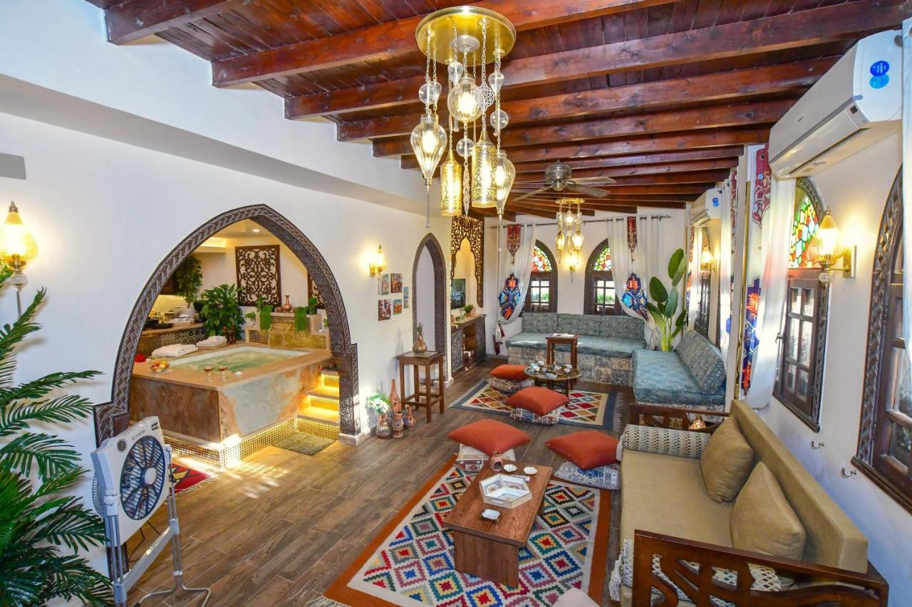 Sultana Downtown Cairo Hot Tub Retreat - B&B Il Cairo