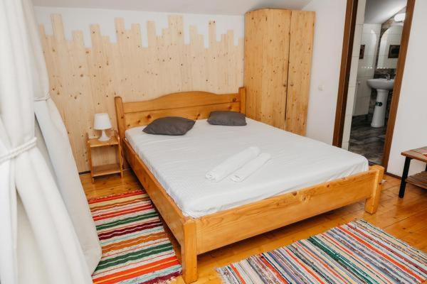 Casa BOBO - B&B Baia de Fier