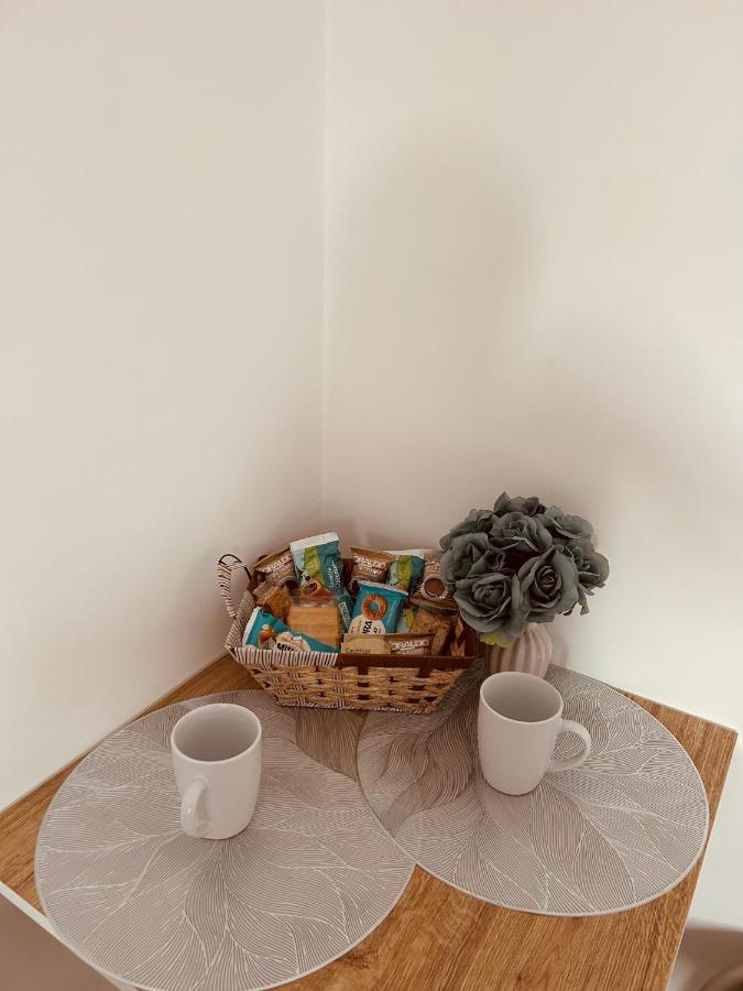 Amor home b&b - 200m dalla metro A Subaugusta - B&B Roma