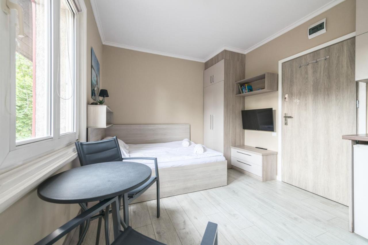 Studio Apartment with Balcony