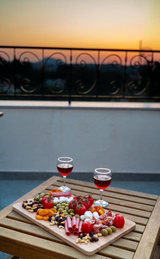 Villa Akrochori - B&B