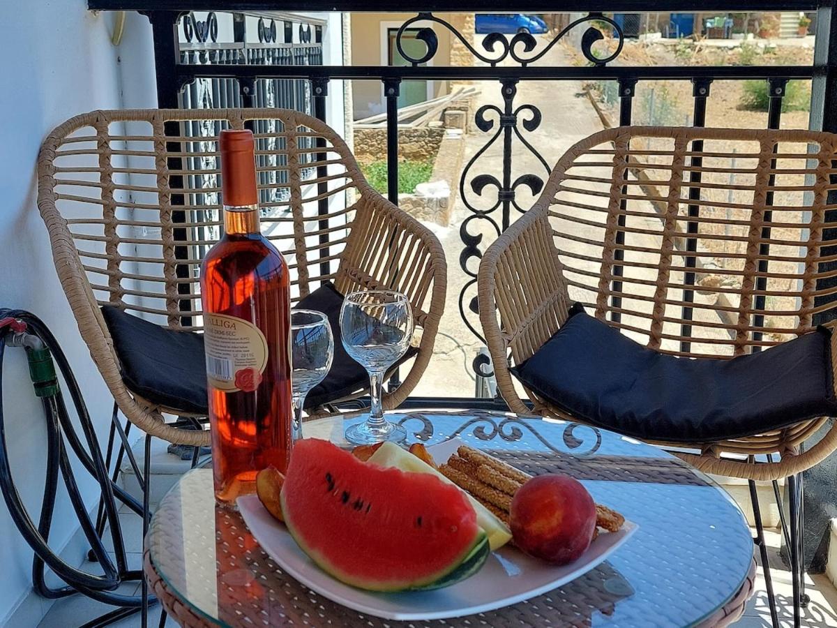 Denaxas Apartments 2 - Bed and Breakfast Elaía