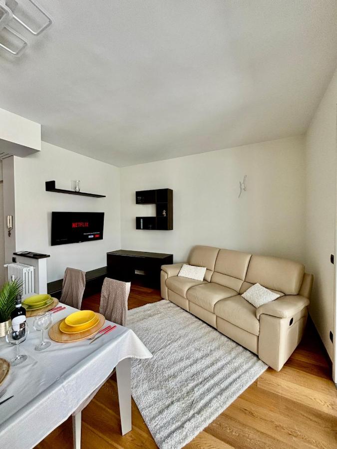 Attico del Duomo Historic Center & Free Wi-Fi - B&B Asti