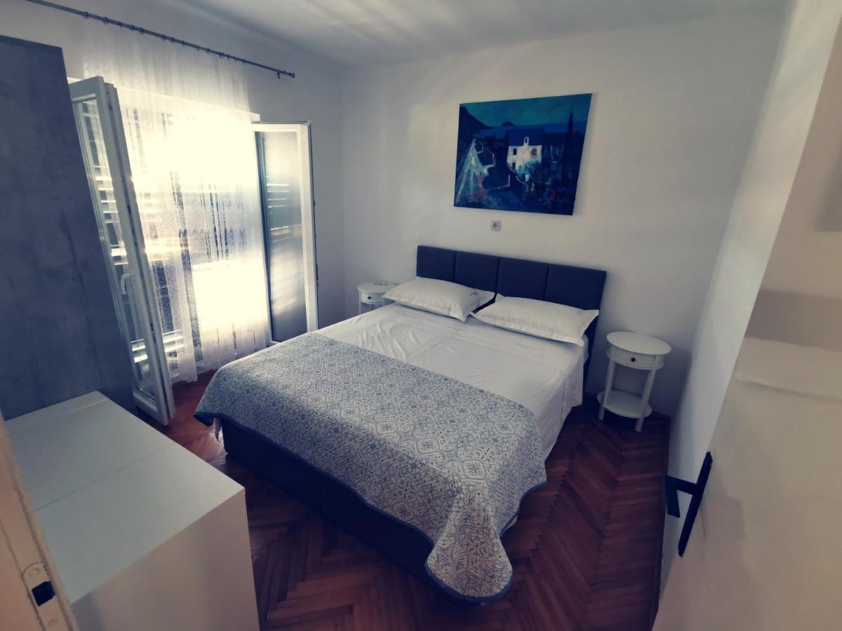 Appartamento con 2 Camere da Letto