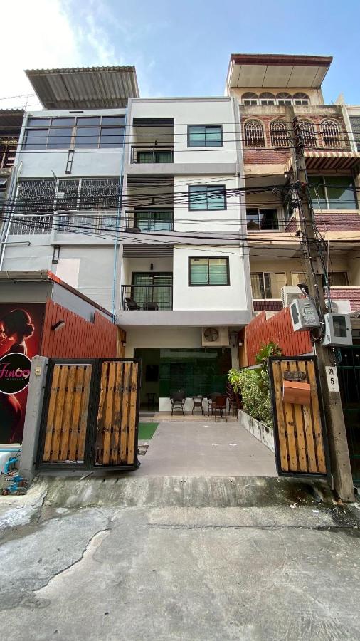YON INN - Sukhumvit 4 BTS NANA - B&B Bangkok