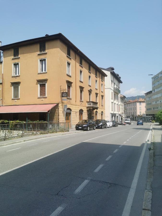 Flora Inn, Ca' Baion - Bed and Breakfast Bergamo