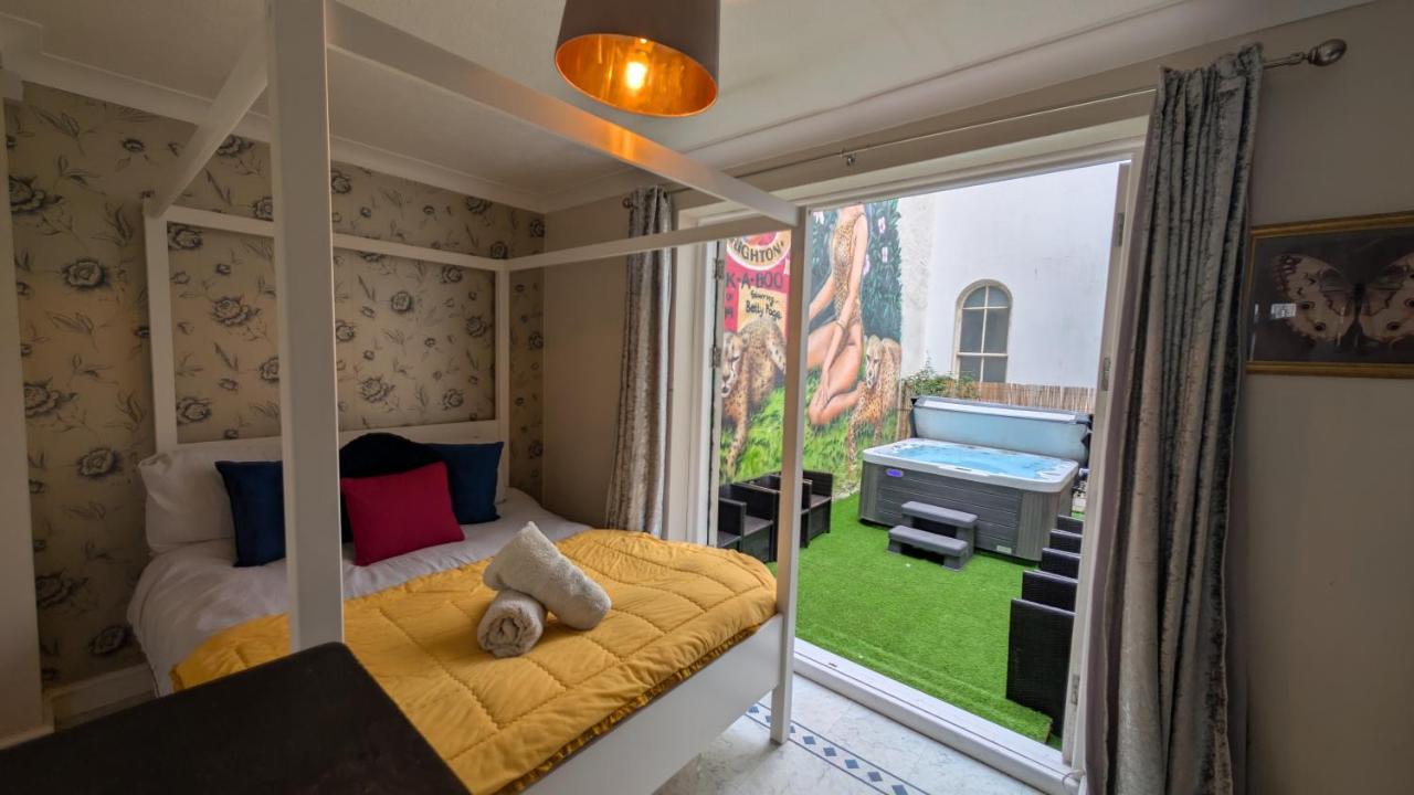 The Brighton Parlour with Hot Tub - Chambres d’hôtes Brighton