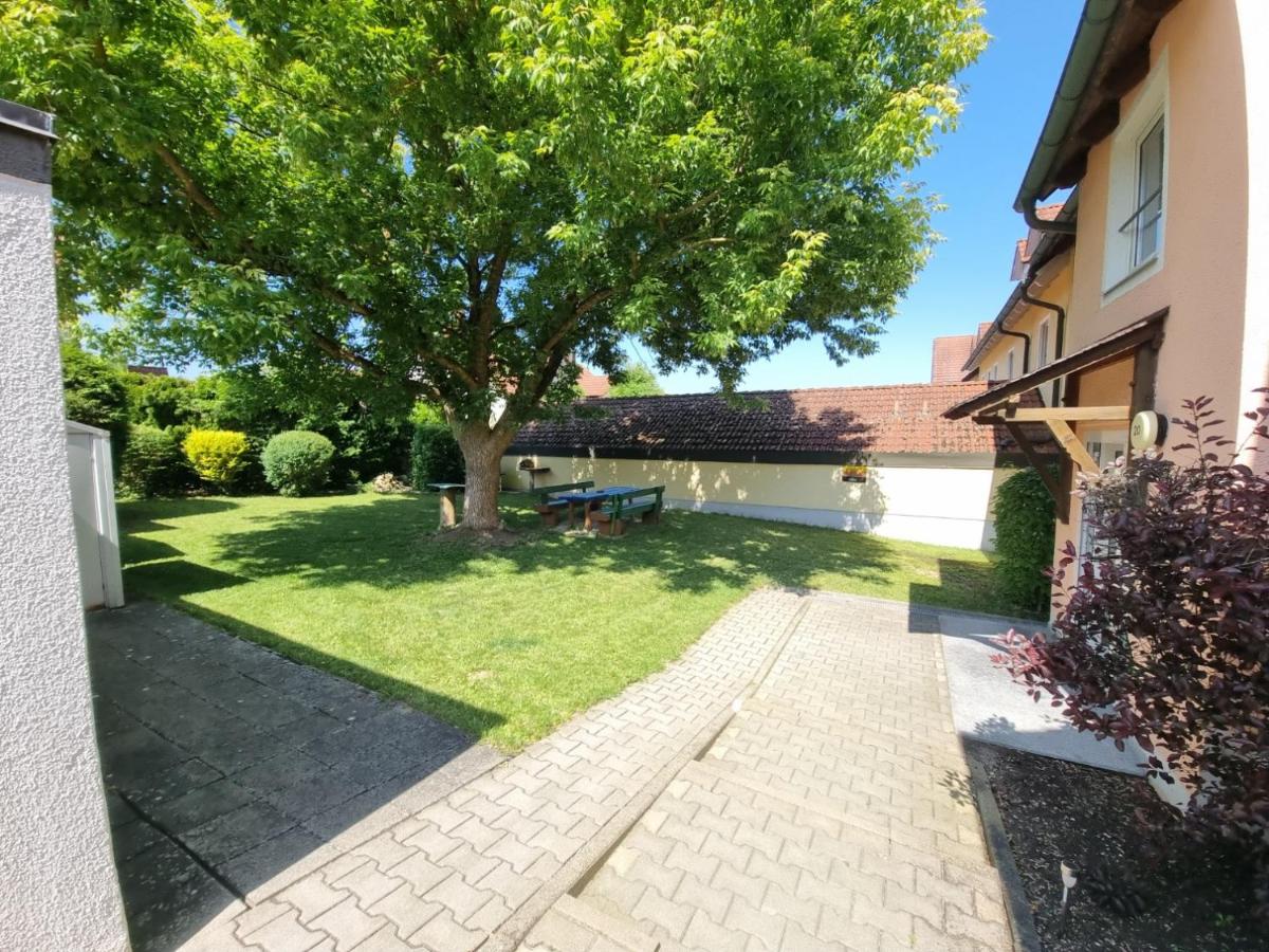 Loft mit Whirlwanne - Stadtnah! - B&B