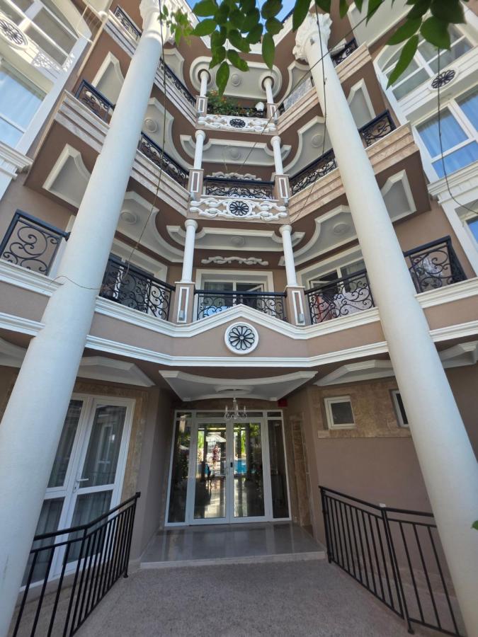 Marino Mar Deluxe Studios, Spa & Indoorpool inclusive - B&B Sunny Beach