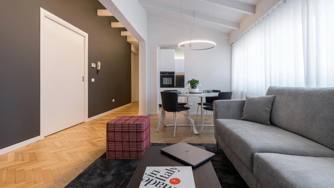 Chiaroscuro - Ferienwohnung Brescia