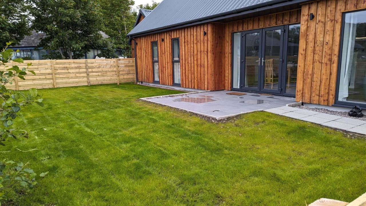 Riverbank Cottage - B&B
