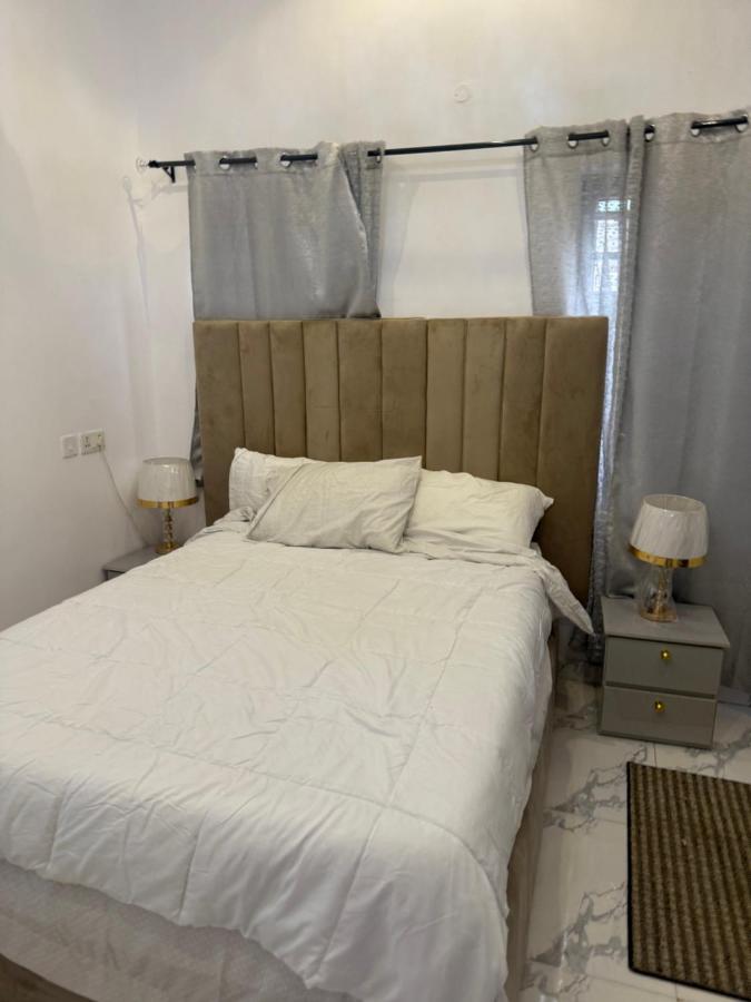 Comfortable stay at RCCG Camp Mowe 2 Bedroom Bungalow Retreat - B&B Mowe