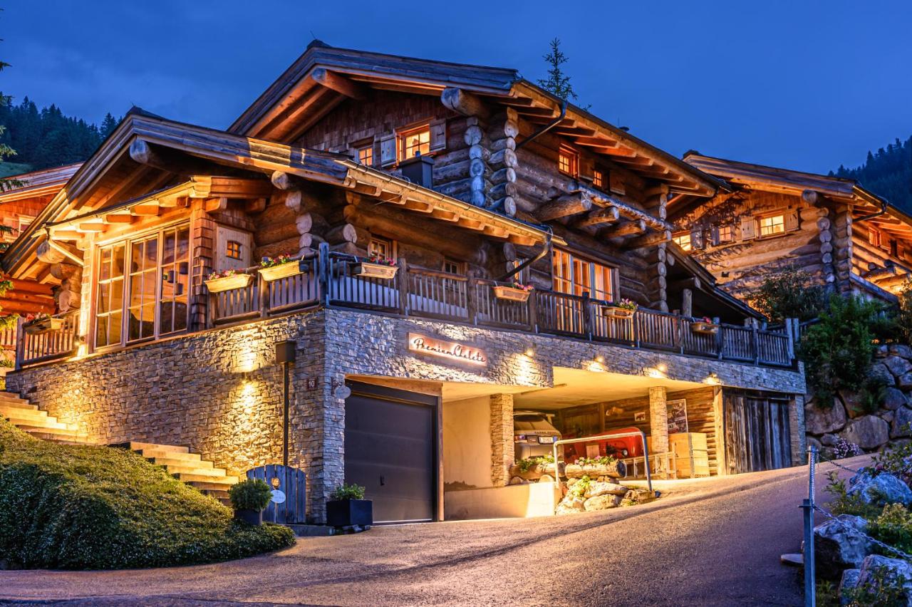 Premium Chalets Maria Alm - B&B