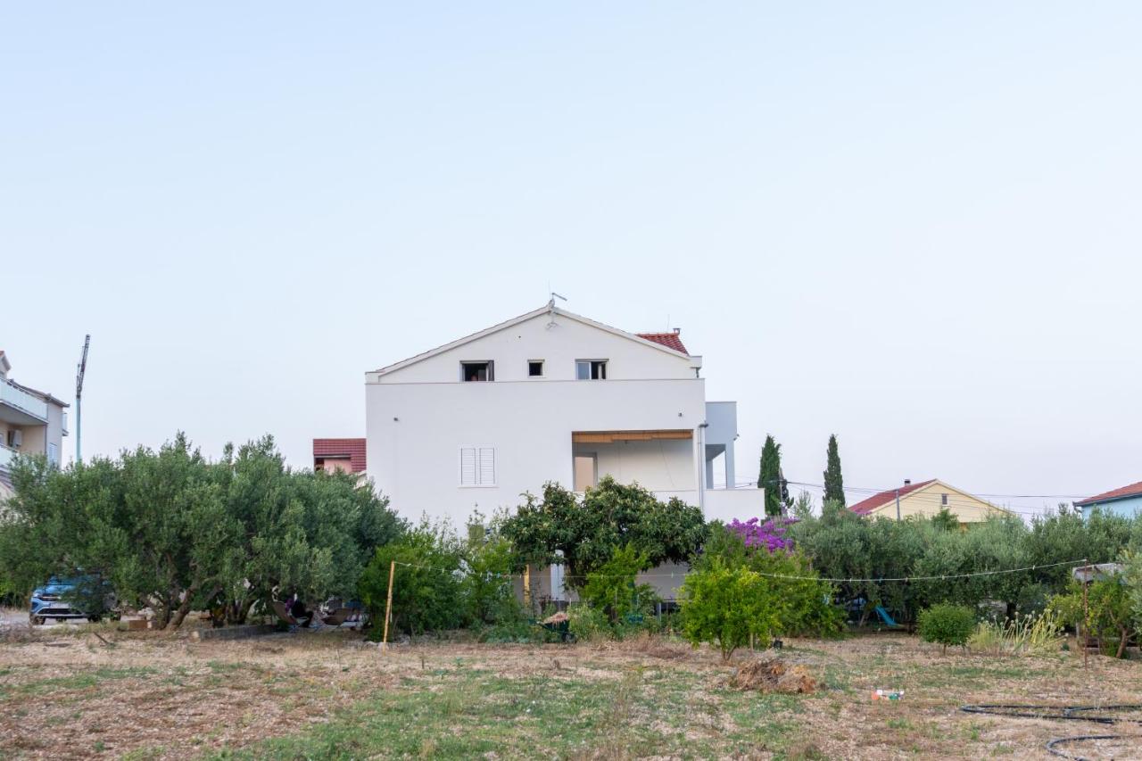 Pupi Studio Apartment Trogir - B&B