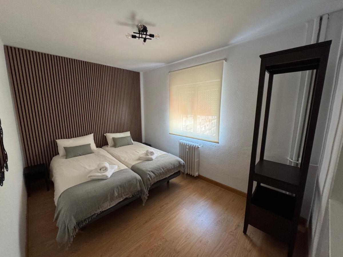 Escapada Burgos, Eco de Ayer, el descanso que necesitas, más asequible - Ferienwohnung Burgos