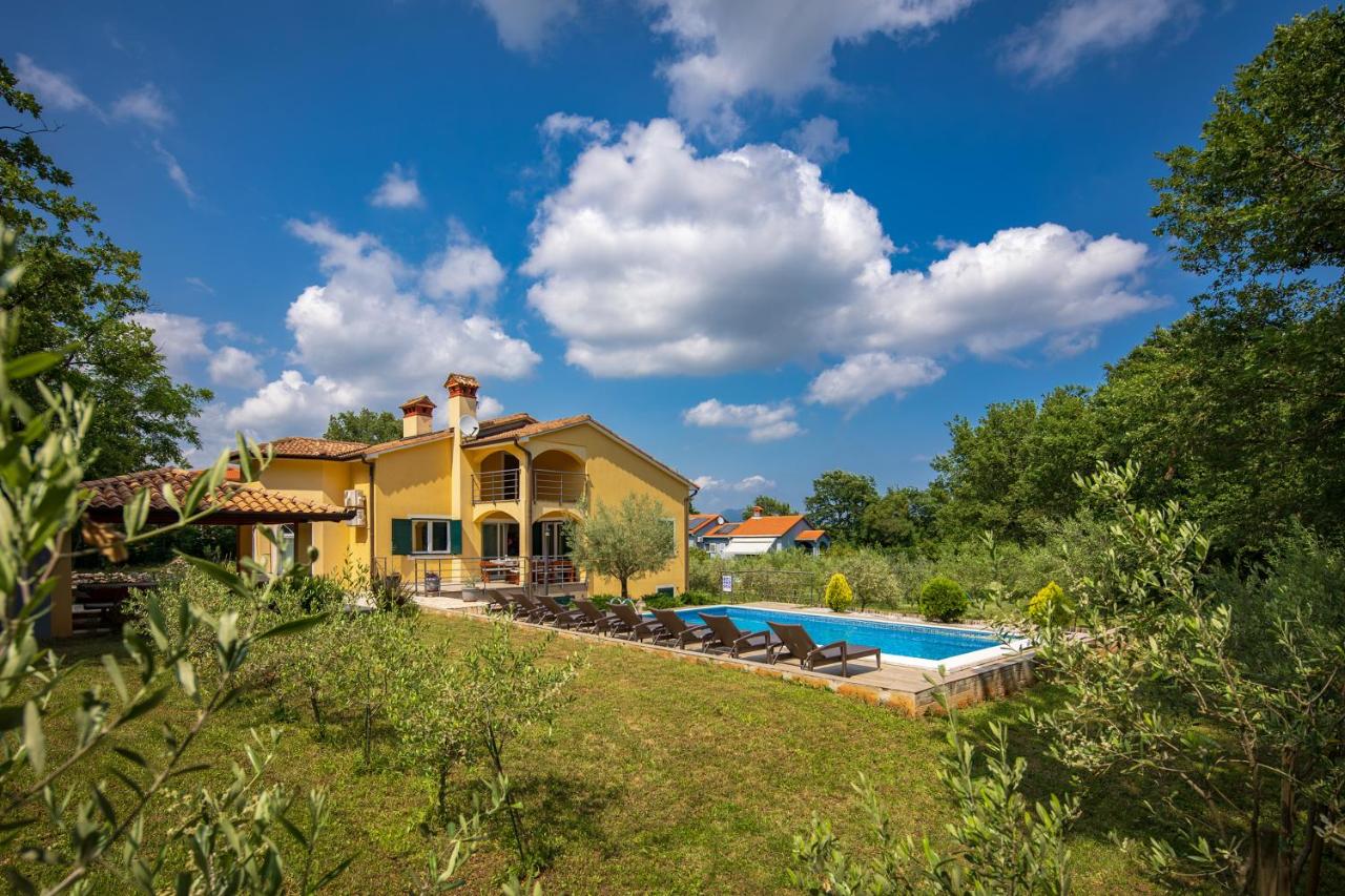 Villa Filleona - Happy Rentals - B&B