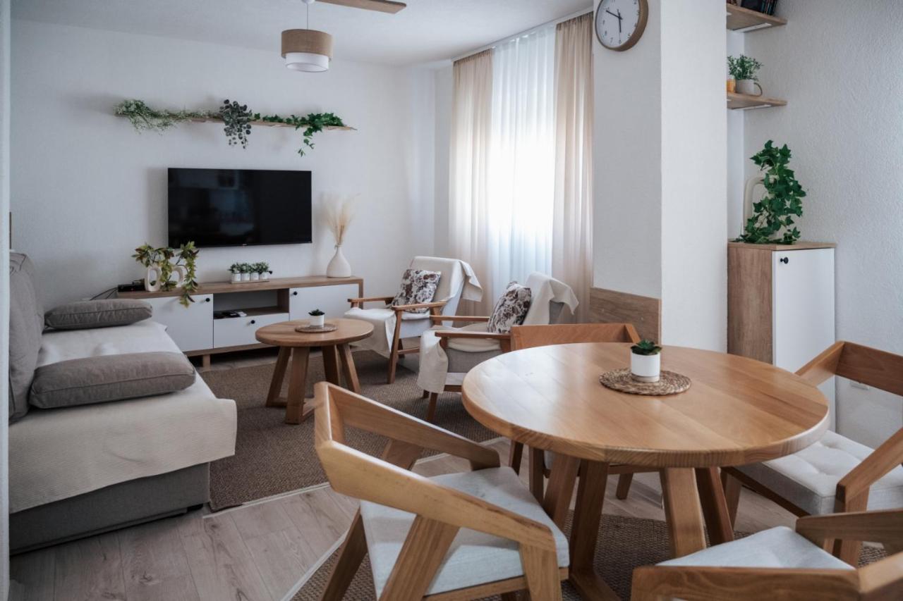Mihail i Lina - B&B Ocrida