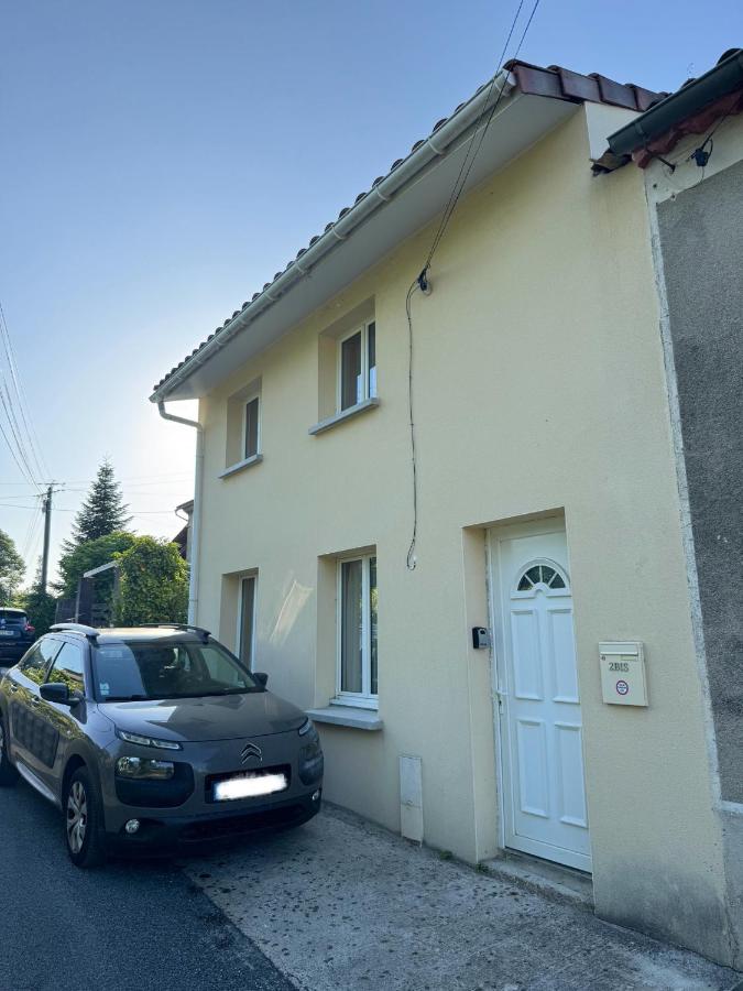 Maison Cosy au pied des vignes - B&B Lussac