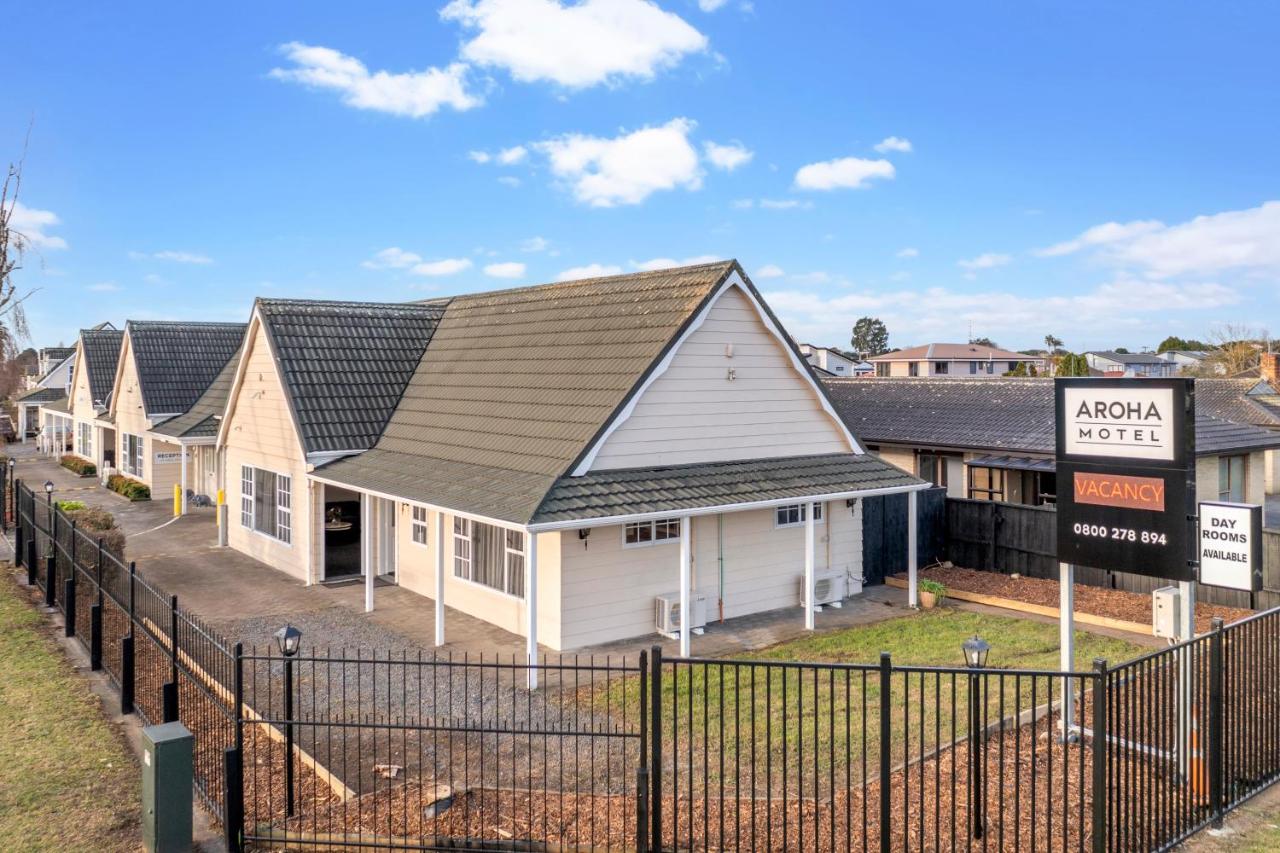 Aroha Motel & Apartments - Bed and Breakfast Auckland