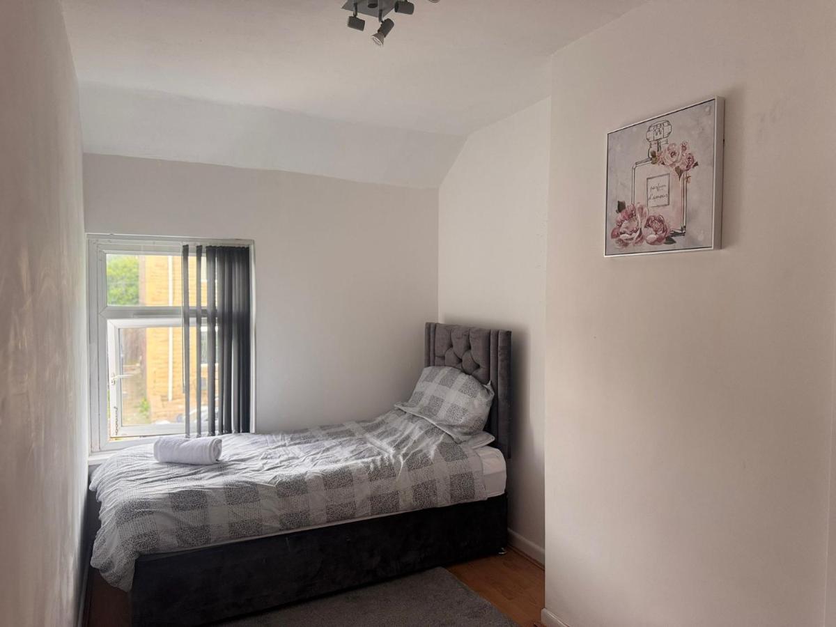 Budget Single Room