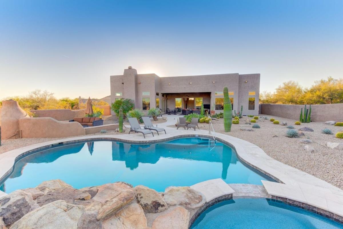 Scottsdale Luxury Heated Pool Desert Views For 6 - B&B