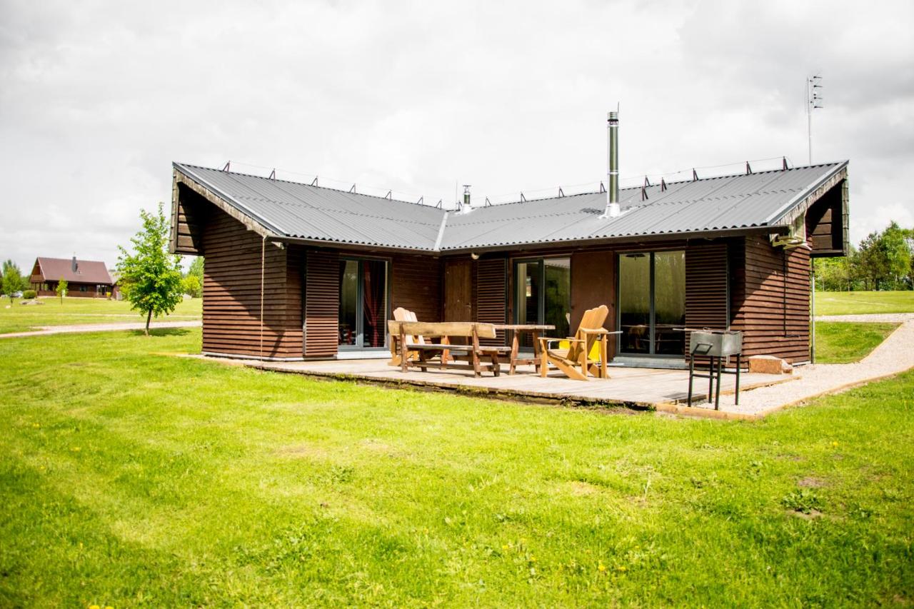 Ramybes Uostas - Ferienwohnung Švedriškė