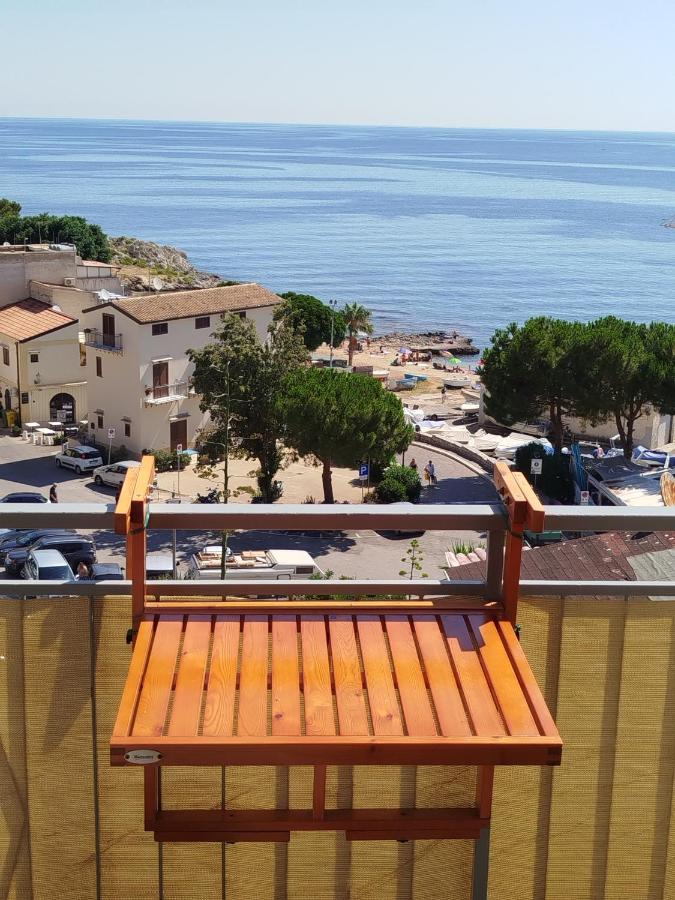 Le finestre sul mare - B&B