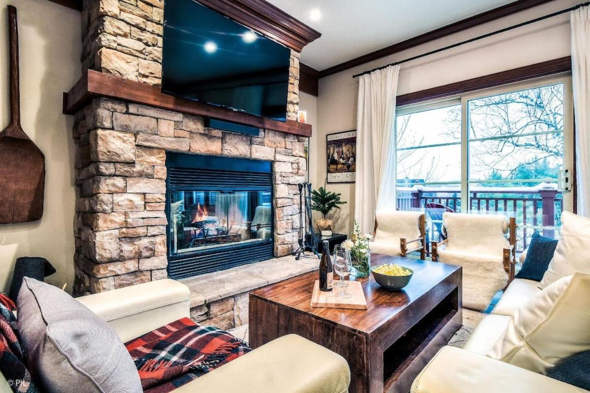 Le Plateau Ski Inout W 3bdrs W Pool Access - B&B