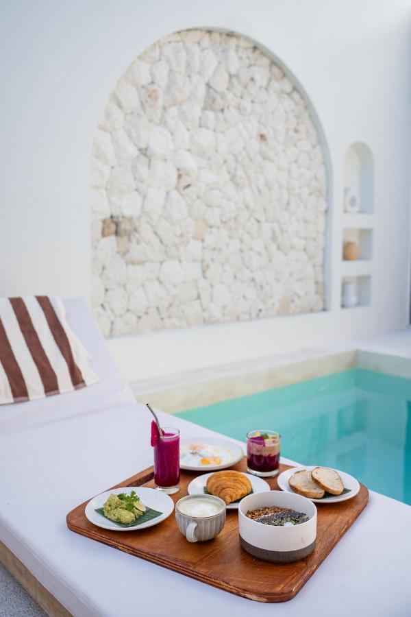 Kasih 2 - Villa with private pool in Gili T - Bed and Breakfast Mantaak