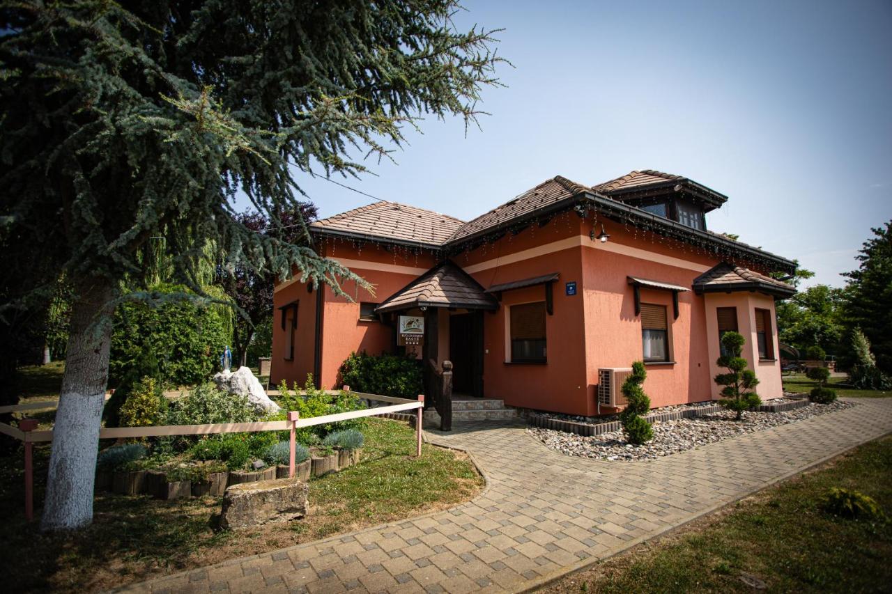 Kuća za odmor Raguž - B&B