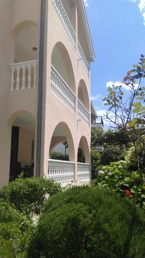 Apartment Ruzica Krstic - Ferienwohnung Herceg Novi