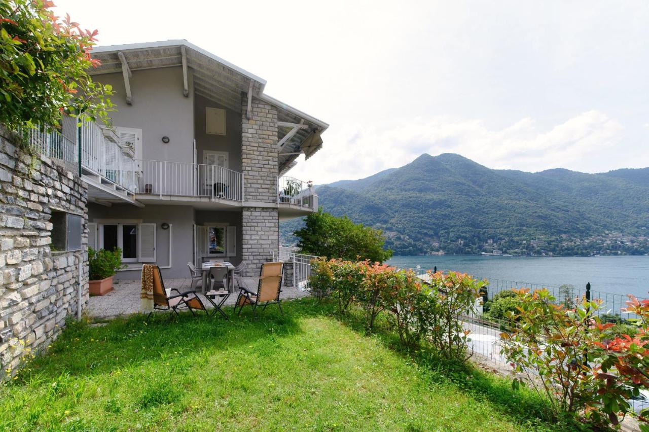 Como Lake Amazing View - byMyHomeinComo - B&B Moltrasio