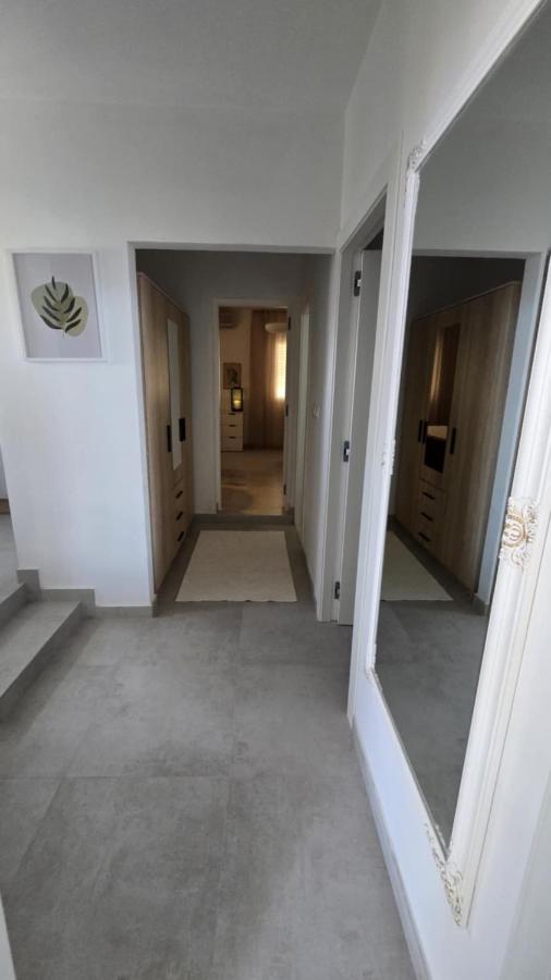Apartment PANORAMA - amazing sea view, newly renovated - B&B Dugi Rat