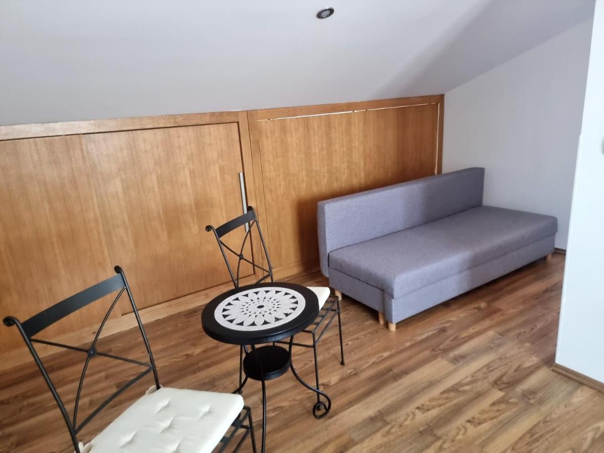 Studio Apartman Tirza - Ferienwohnung Rovinj