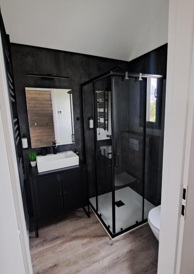 Domki Wilków z widokiem na Łysicę - B&B Wilków