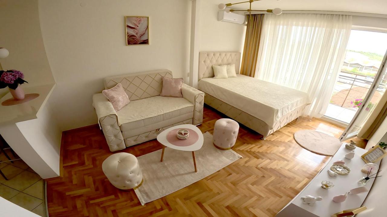 Apartman Nini - B&B